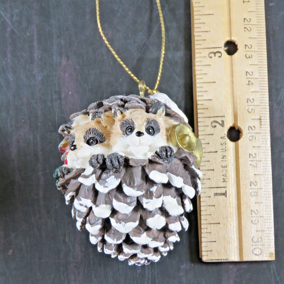 Vintage Woodland Pinecone Ornament Raccoon and Rabbit Bunny Babies Lot of 2 - Picture 7 of 9